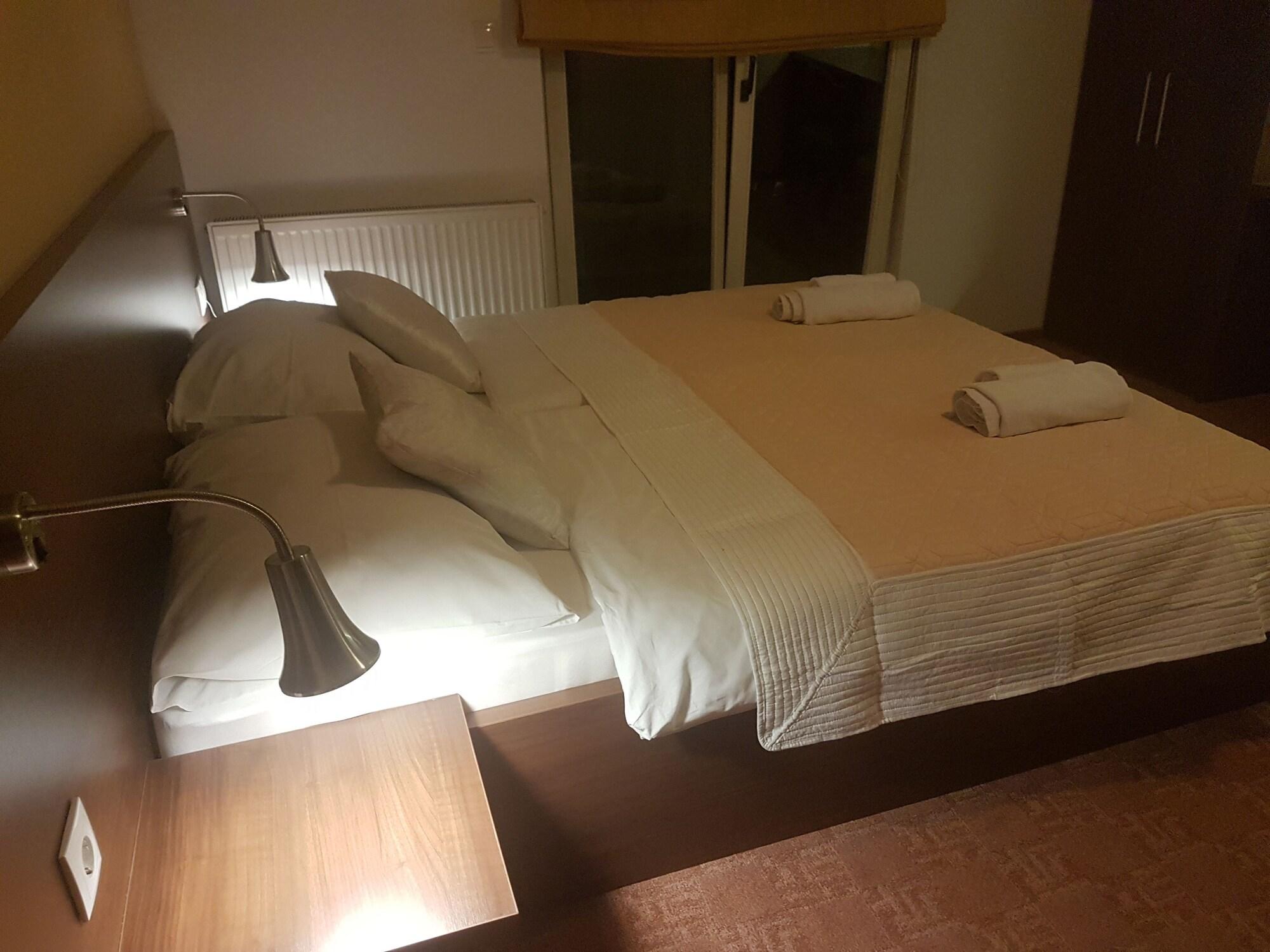Ahar Hotel Ilidža Kültér fotó